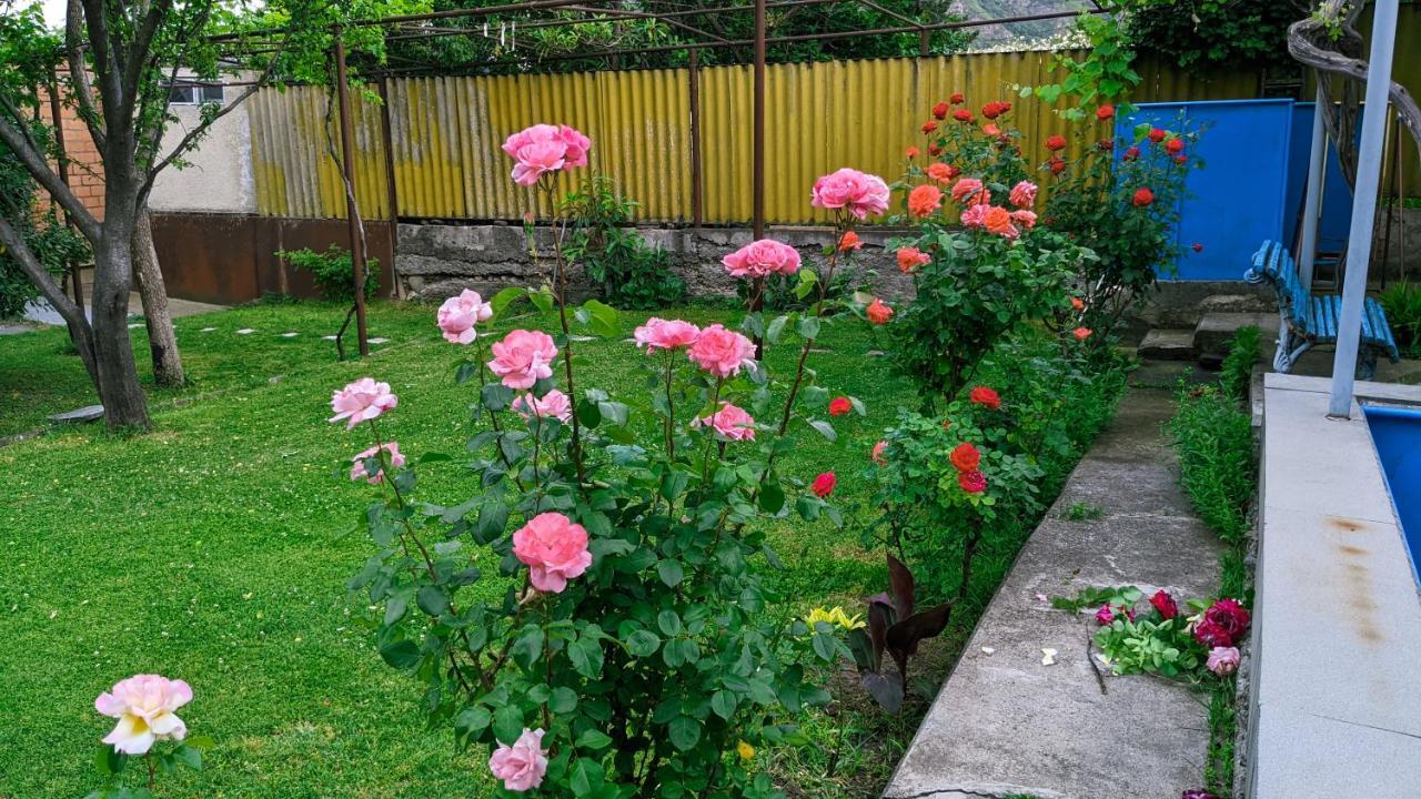 Guest House Green Veranda Mtskheta Exterior photo